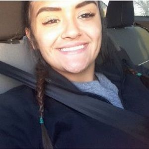 Meet your Posher, Marina